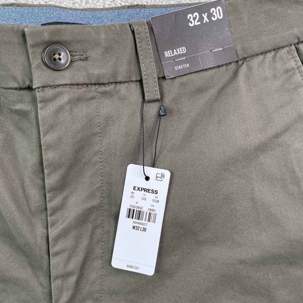 NEW Express Pants Mens 32x30 (Fits 32x28) Brown Relaxed Fit Stretch Chino NWT - Picture 3 of 13
